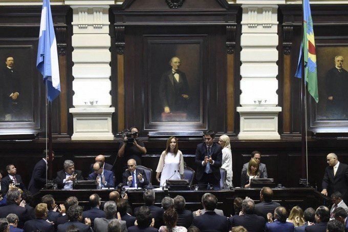 Sin Tribunal
