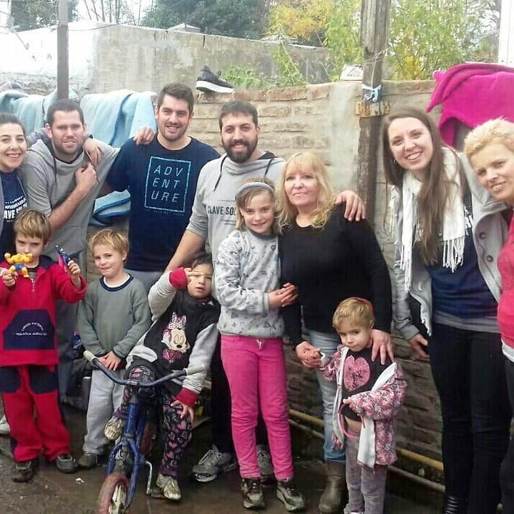 La mano caritativa La mano caritativa