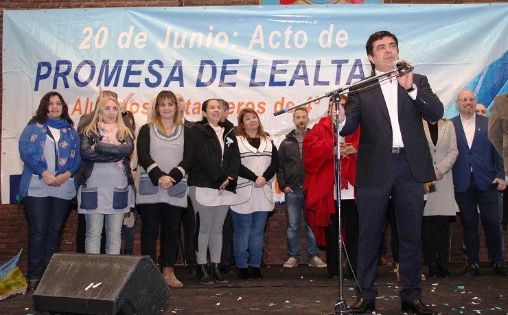 Fernando Espinoza Fernando Espinoza