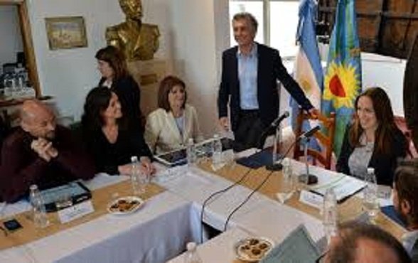 MACRI Y VIDAL