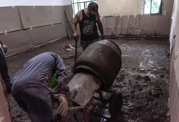 En verano, avanzan las obras en las escuelas de Morón