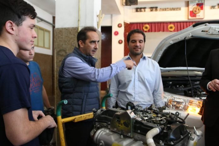 Tagliaferro: “La educación pública de calidad es prioridad en Morón”