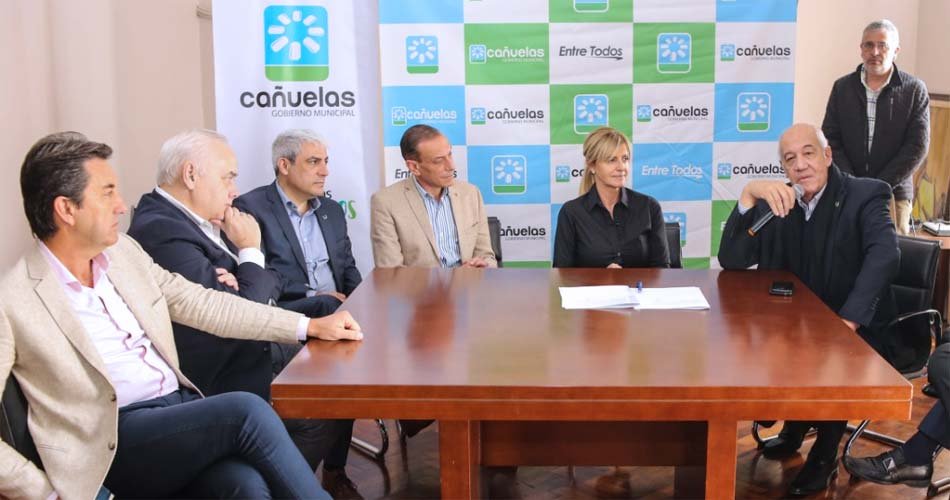 La Universidad de Morón se instalará en Cañuelas con una sede propia