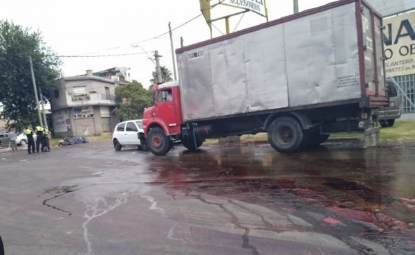 Frigorífico derramó 500 mil litros de sangre por las calles de Morón