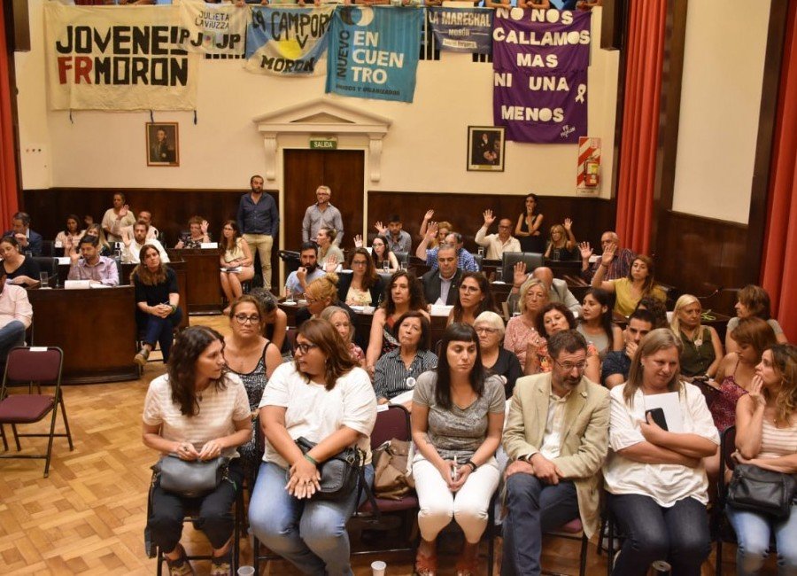 El Concejo de Morón creó la Dirección de Género, repudió agravios de Tagliaferro y Lucas Ghi inaugurará las sesiones