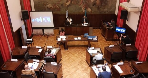 HCD Morón: Un largo debate para no aprobar ni el corredor gastronómico ni el pedido de regreso a clases presenciales