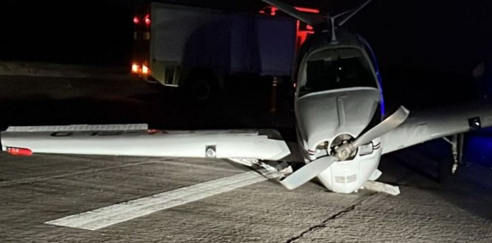 Una avioneta chocó al aterrizar en el Aeropuerto de La Plata