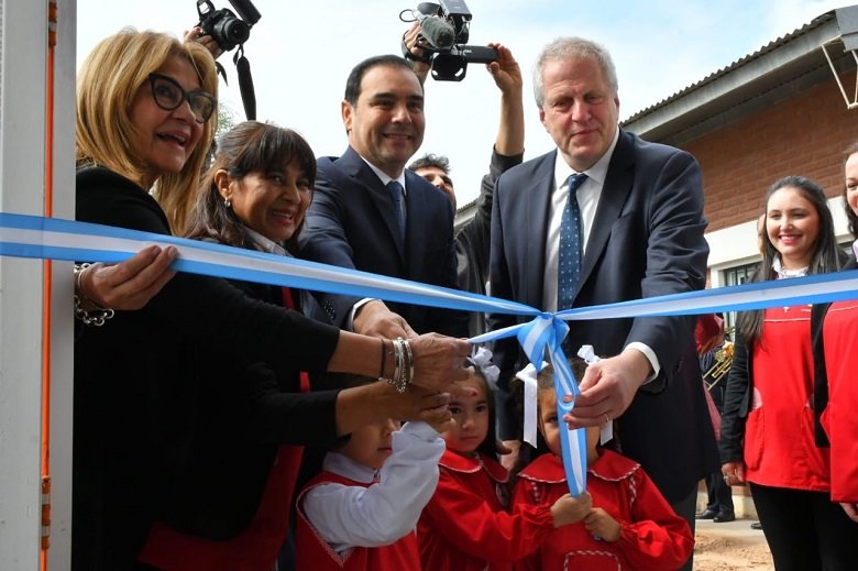 “Cada vez que se abre un jardín de infantes ganamos en educación”