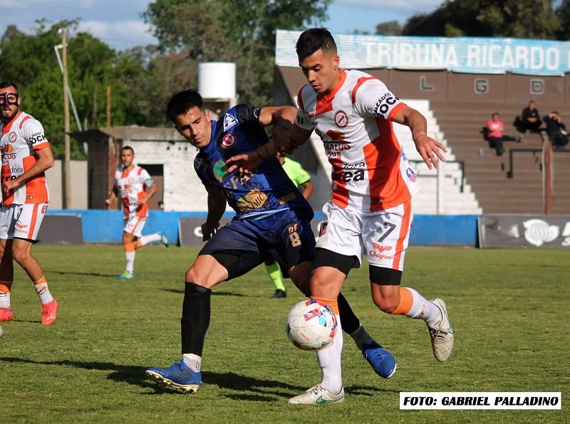 El Naranja El Naranja igualó con Muñiz en el comienzo del Torneo Complemento
