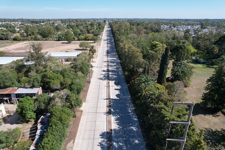 Kicillof y Katopodis recorrieron el nuevo corredor urbano de la Avenida 32