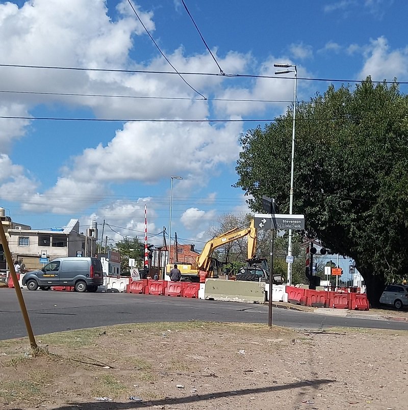 Morón sur cortado por obras