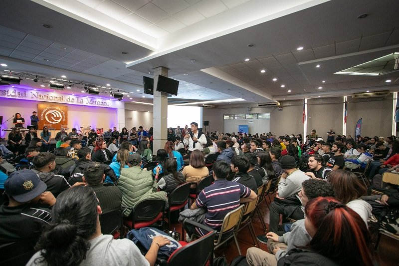 Estudiantes en  los Foros que se llevarán adelante en el distrito. 