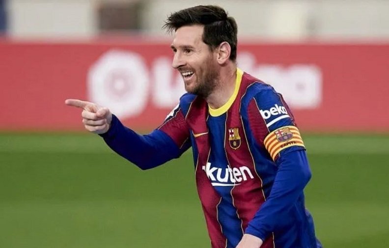 Messi cerca del Barsa y ¿Leo Godoy a Brasil?. Las alarmas en Boca. 