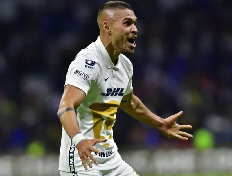 Racing no cerró a Enrique y Morales se queda en el lobo