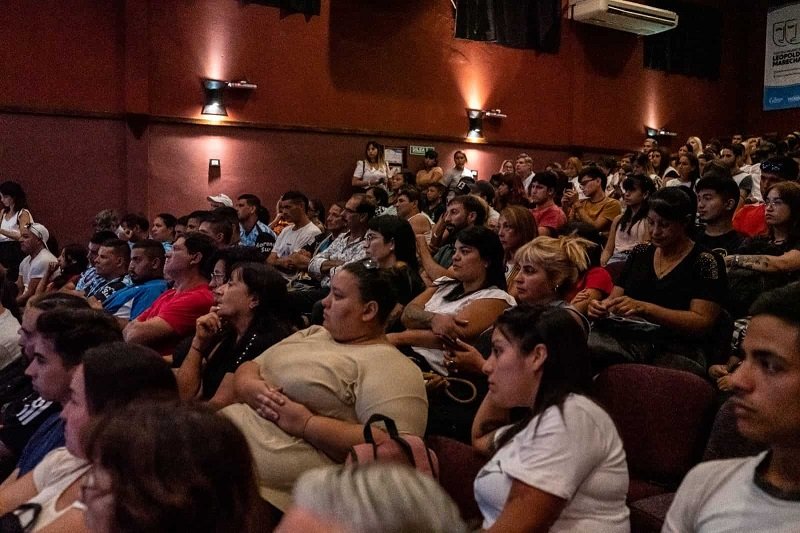 El Municipio de Moreno renovó su cartelera artística