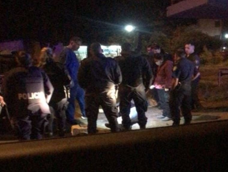 El efectivo se tiroteó con un grupo de ladrones.