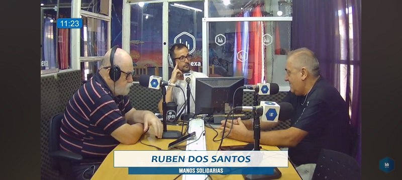 Rubén Dos Santos habló del contacto que tienen con las familias.
