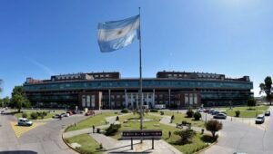 Malvina Vila, worker from the Posadas Hospital.