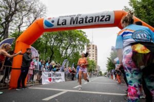 Corre. Toda la comunidad se puede inscribir gratuitamente.