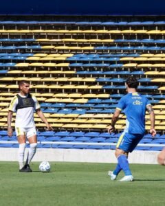 Almirante Brown faced Rosario Central and Laferrere.