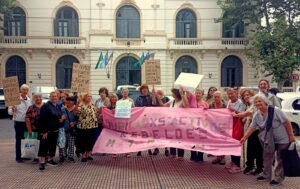 Jubilados. El miércoles 12 se realizó una nueva marcha.