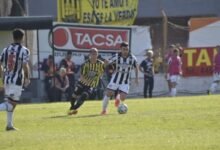 Almirante Brown militando en la Primera B Metropolitana.
