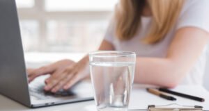 Agua potable: Un derecho fundamental y un recurso limitado