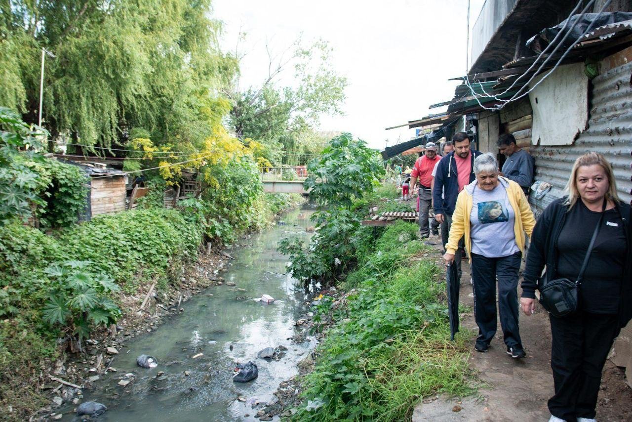 “La contaminación en el Arroyo Sarandí afecta la salud de los niños