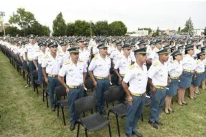 Convocatoria de postulantes para la carrera de oficiales 2026.