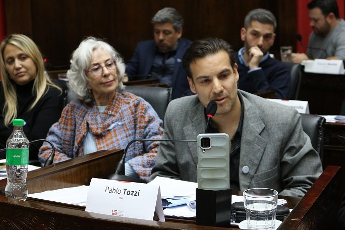MORÓN APROBÓ INICIATIVAS DE ALTO VALOR SOCIAL.