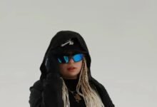 La influencer y cantante de El Jagüel construye su camino artístico.