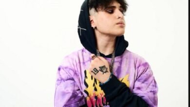 AGXSH es el nombre artístico del cantante.