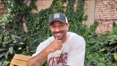 El ex participante de Gran Hermano combina su pasión.