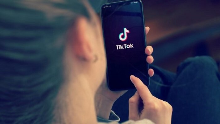 TikTok. El uso desmedido de TikTok.
