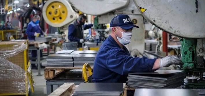 Cierre. Más de 12 mil empresas cerraron en un año.