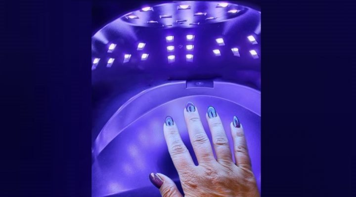 Especialistas. Secado de esmalte de uñas.