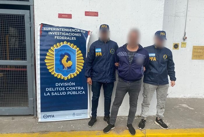 Detenido. Capturaron a un tío abusador.