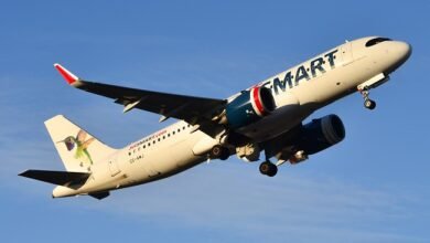 Tensión. Trabajadores de JetSMART en estado de lucha.