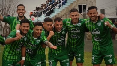 El Villero fue un claro dominador del primer tiempo.