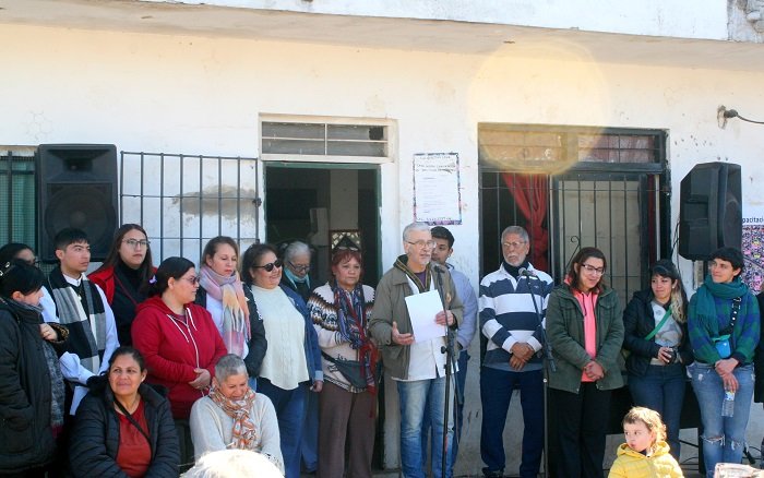 Sala Barrio María Elena, homenaje al Dr. Chino Oliveri.