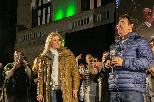 Triunfo. ”Este triunfo aplastante, increíble, arrollador".