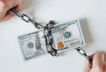 Devaluación." no hay generación de ingresos".