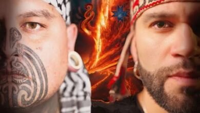 Canto. Akawui y Swizl Jager se unen en un canto de resistencia