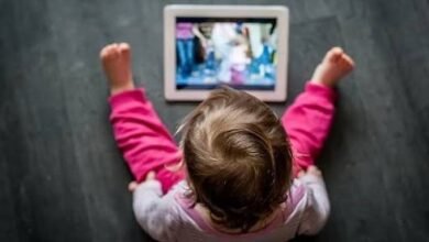 Pantallas. La exposición de las infancias a las pantallas.