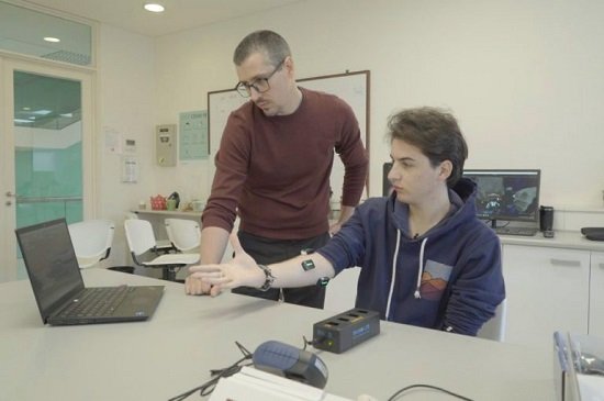 Ciencia e innovación: un videojuego de realidad virtual.