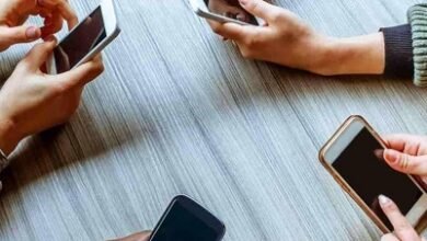 Celular. Encuesta que busca medir hábitos.