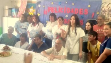 El Chino. Entrega de diplomas del curso de Agente Sanitario.