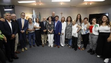 Fernando Espinoza y Magario en la jura de los nuevos concejales