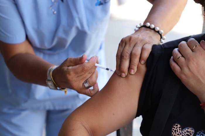 Vacuna.  Vacunación contra el Dengue en los Centros de Salud. 