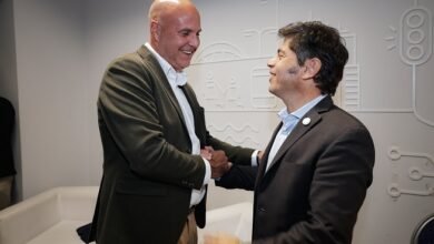 Kicillof, visitó este la República Oriental del Uruguay.